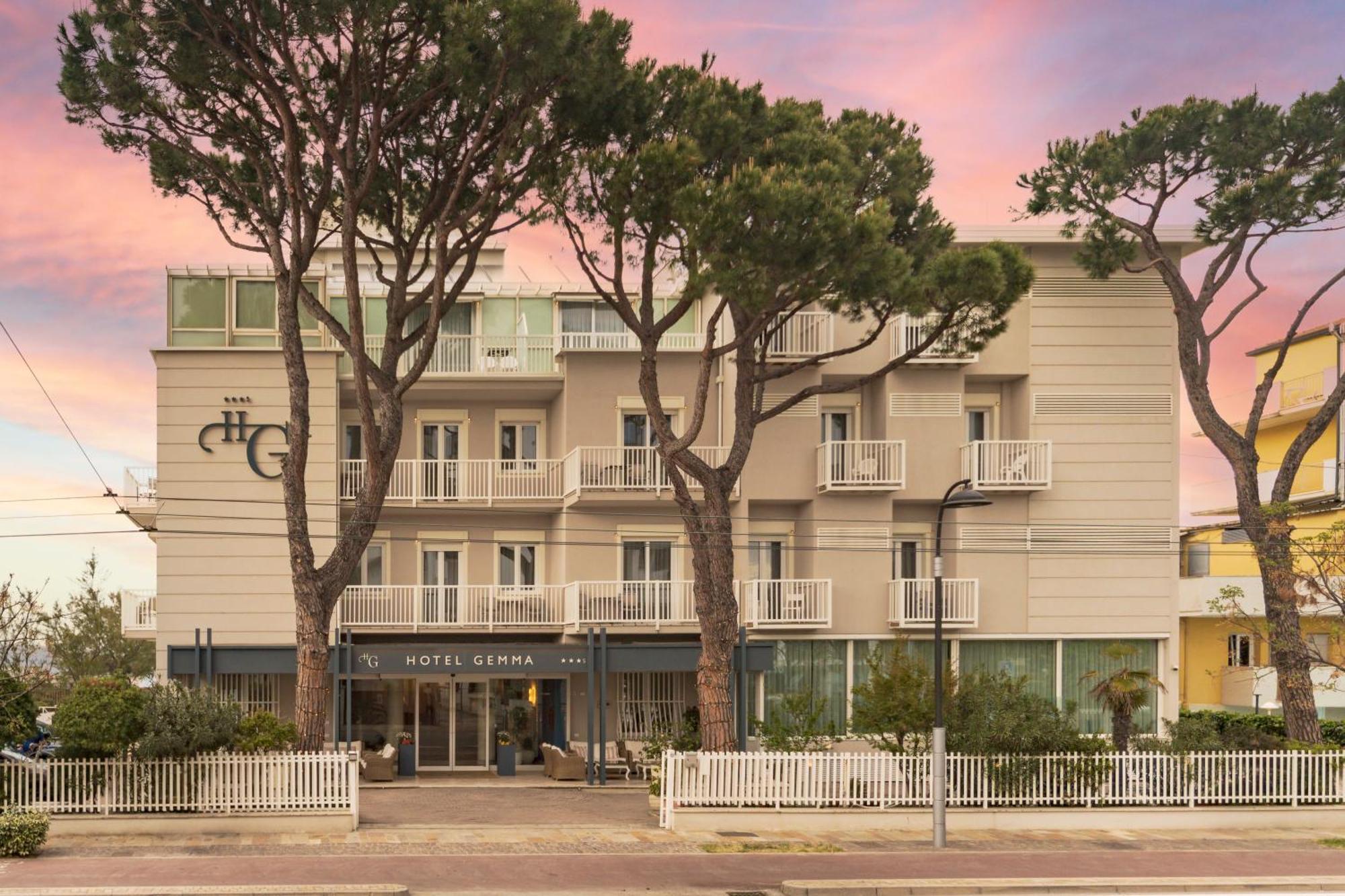 Hotel Gemma Riccione Esterno foto