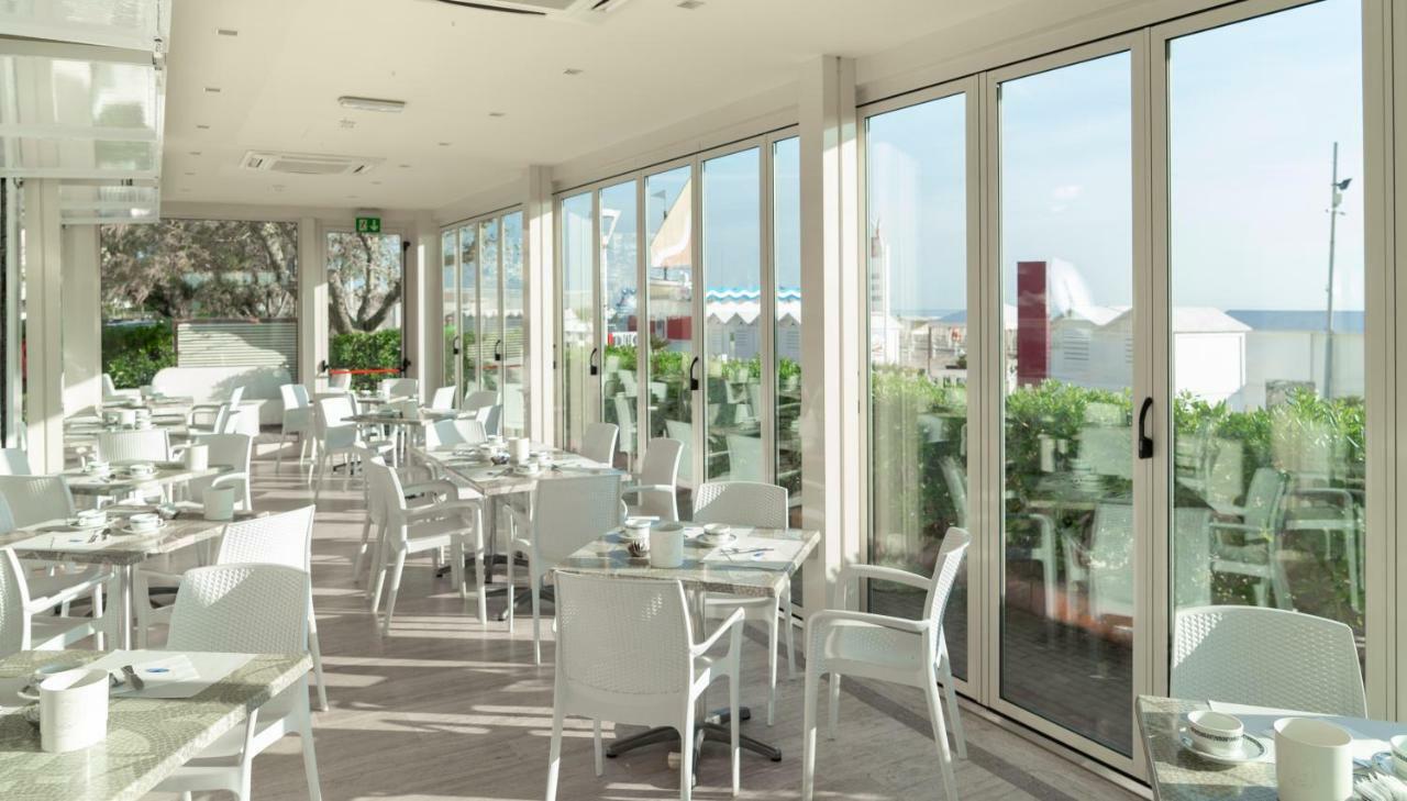 Hotel Gemma Riccione Esterno foto